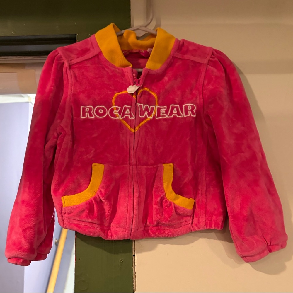 Kid’s rocawear jacket size 3t